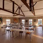 Hotel Schloss Hollenburg Honeymoon