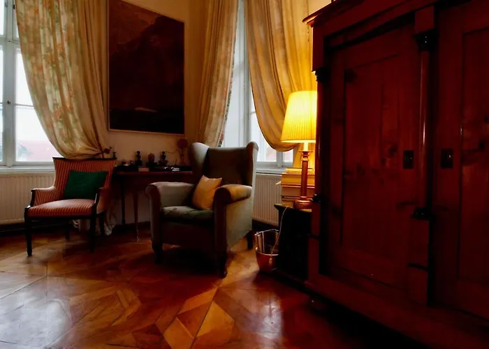 Schloss Hollenburg Honeymoon Hotel *